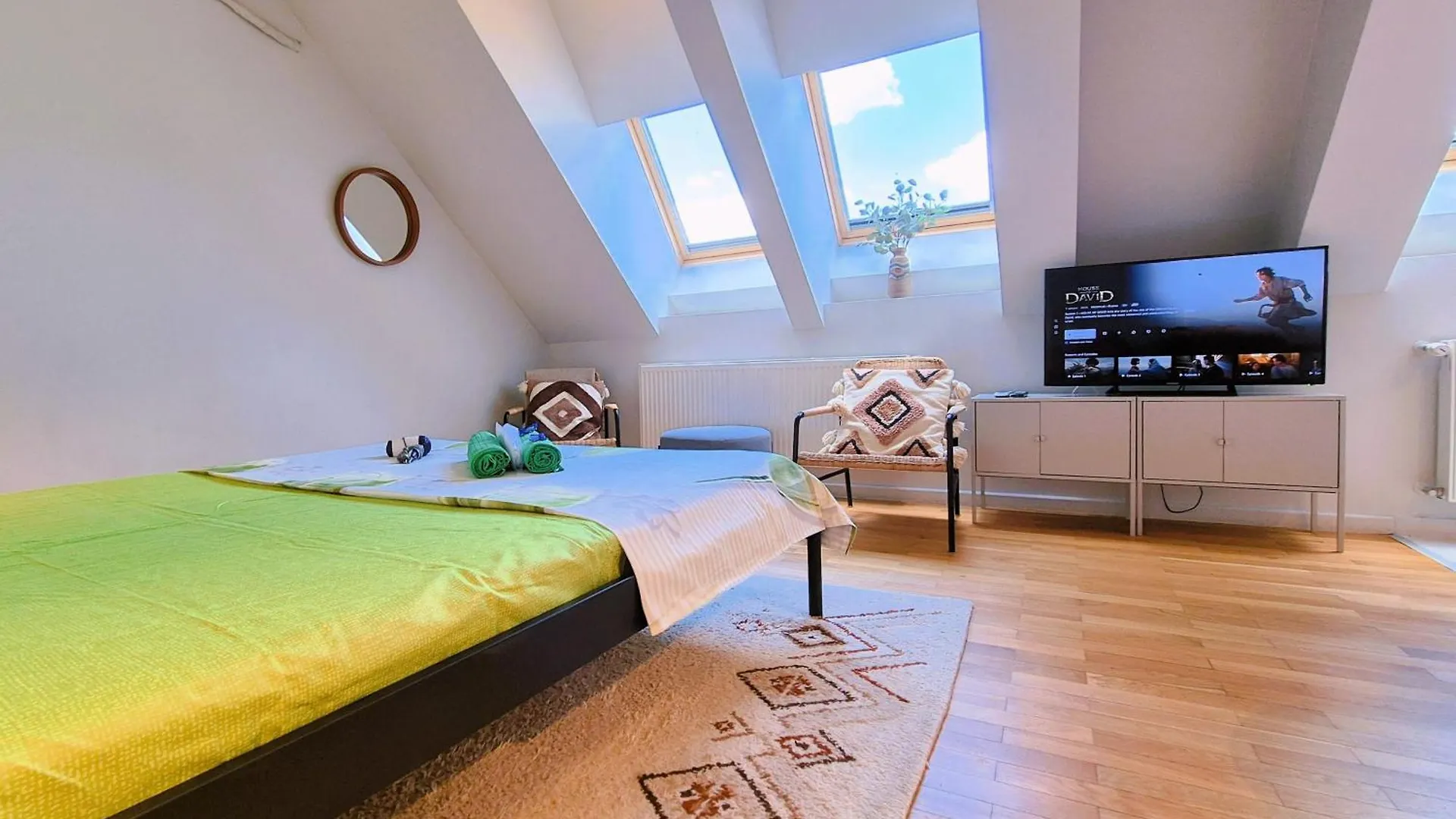 Central Nordic Glow Studio Bukarest